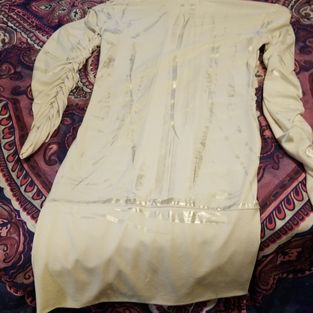 Dress - Picture 5 of 5